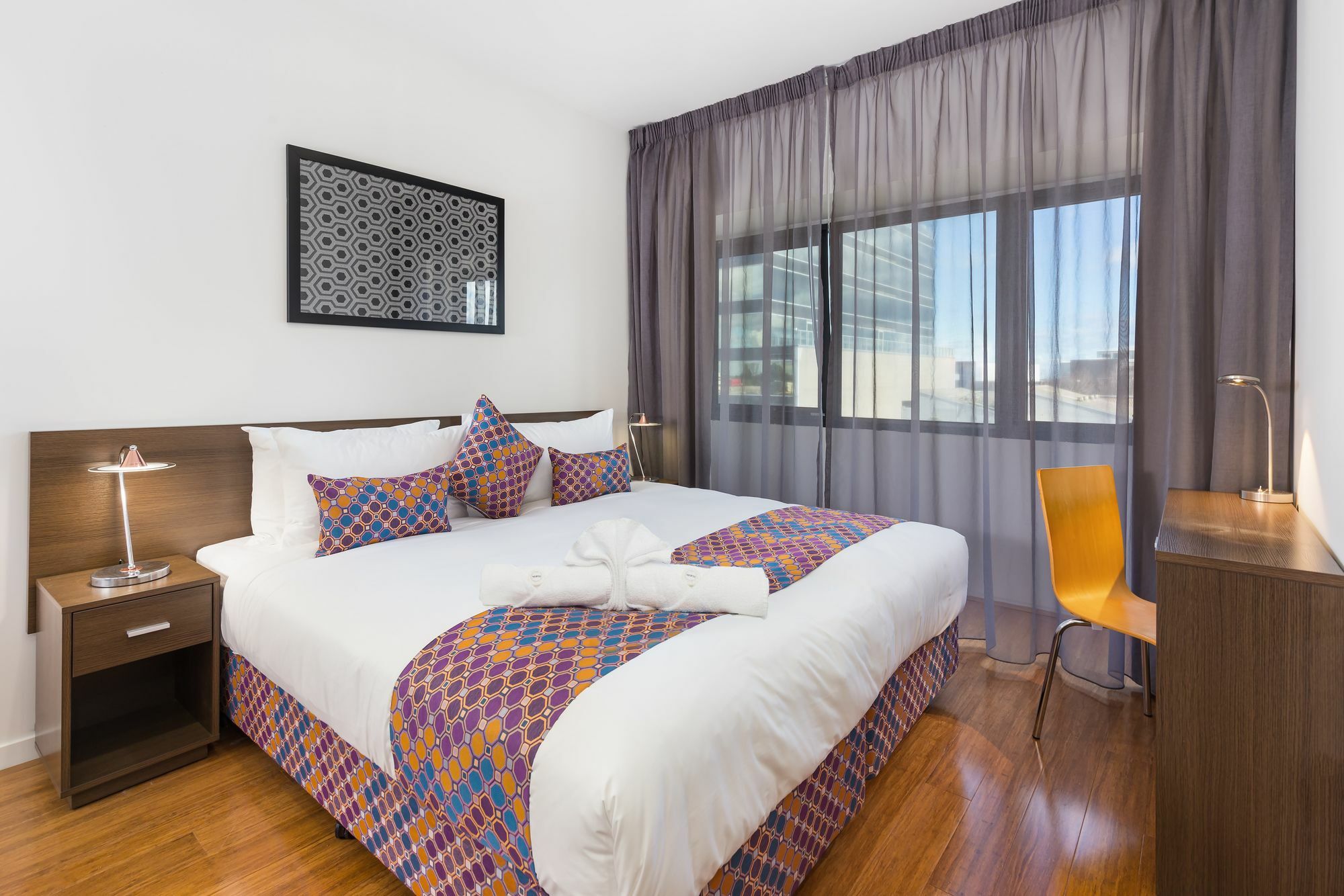 City Edge Dandenong Apartment Hotel Exterior photo